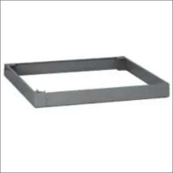 LEGRAND 020517 Sockel fuer Schaltschrank/Gehause 100 mm