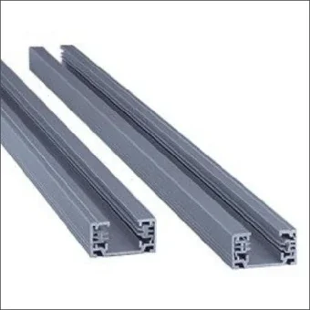 1.02.0005 1.02.0005 Spanningsrail 1000 mm