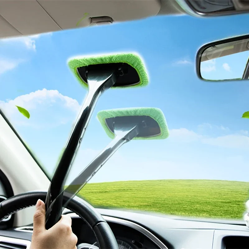 Auto-Scheibenreiniger mit langem Griff