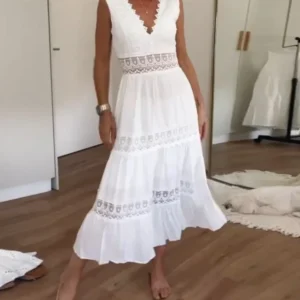 Weiße Spitzen-Midikleid mit V-Ausschnitt - Celina