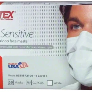 Crosstex Ultra™ Sensitive Ohrschlaufenmaske in Originalverpackung mit Modellabbildung.