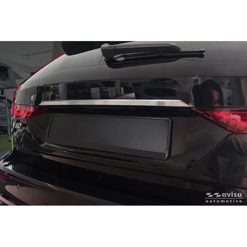 Avisa, Heckklappenverkleidung, Gebürsteter Edelstahl, passt zu Volvo V60 II (2018-)