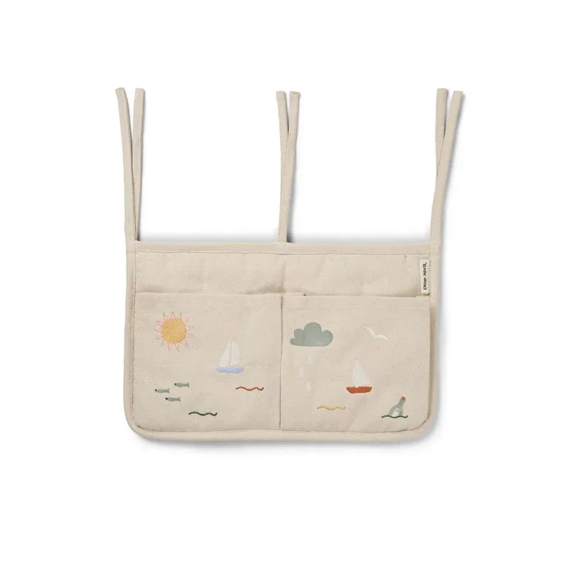 Dear April Betttasche in 'Sea Life'