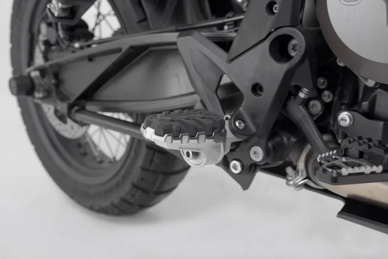 KTM 1090 Adventure [2017-2018] - EVO Fußrasten-Kit – Bild 1