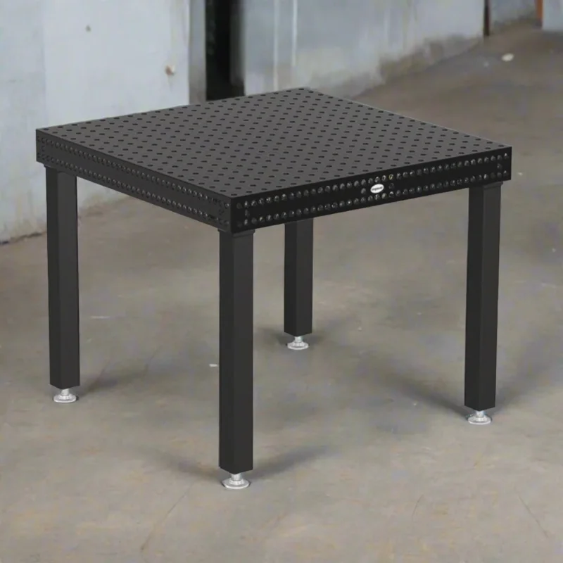 Produktansicht von Siegmund Schweißtisch 1000 x 1000 x 150 mm Professional 750 System 22 Plasmanitriert höhenverstellbar 600-850 mm mit Lenkrolle und Feststellbremse